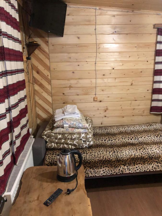 Hostal Kabanova Gora Bukovel Exterior foto