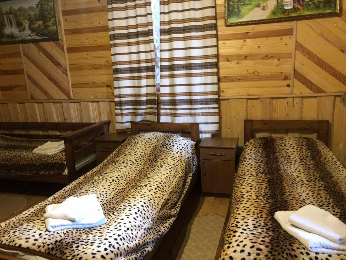 Hostal Kabanova Gora Bukovel Exterior foto